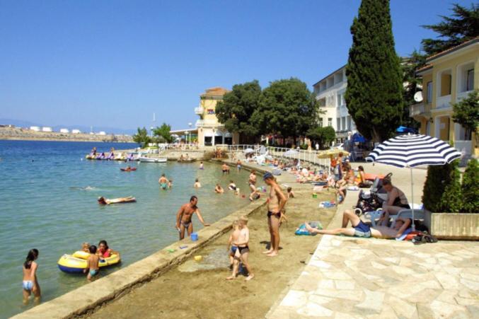 Hotel Adriatic Omišalj Dış mekan fotoğraf